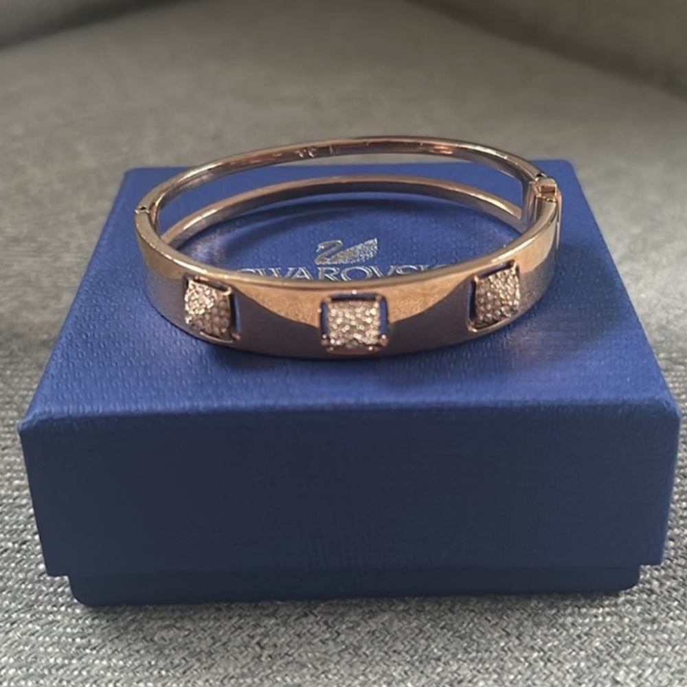 Swarovski rose gold crystal studded bracelet